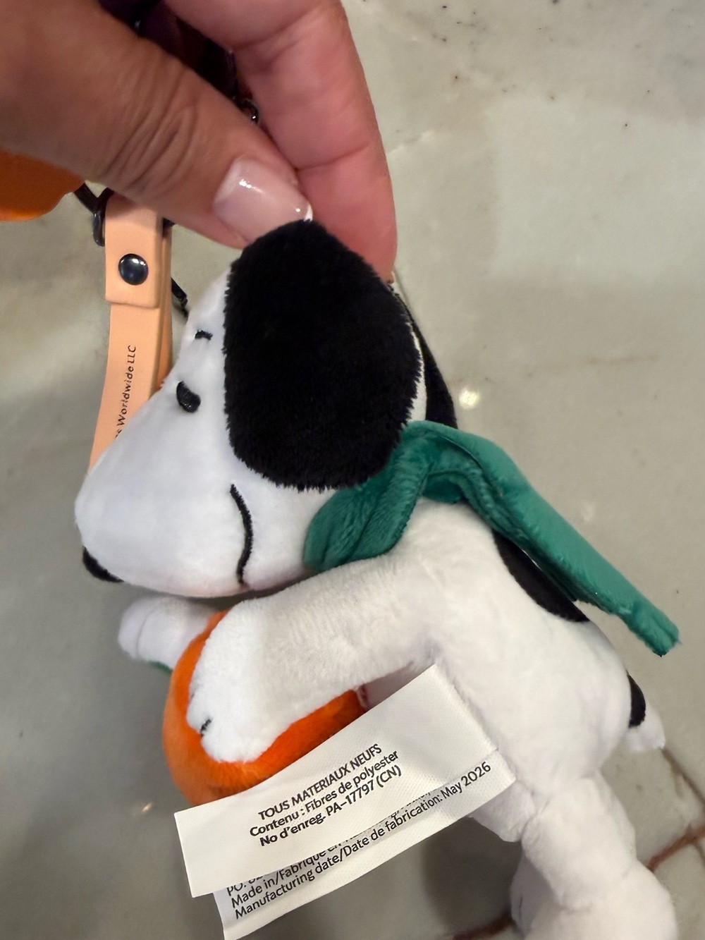 🎃 NWT Peanuts x Starbucks 🎃
Limited Edition Snoopy Keychain/ Bag Charm - Picture 5 of 11